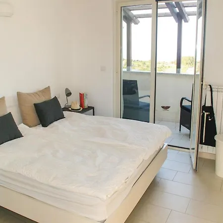67 * Badolato Marina